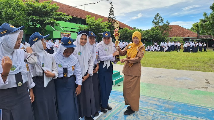 Kegiatan apresiasi prestasi siswa